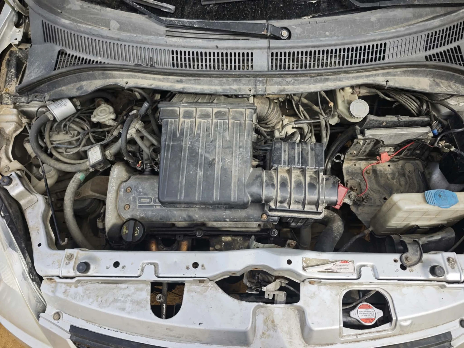 Suzuki Swift 1.3, снимка 6 - Автомобили и джипове - 56223435