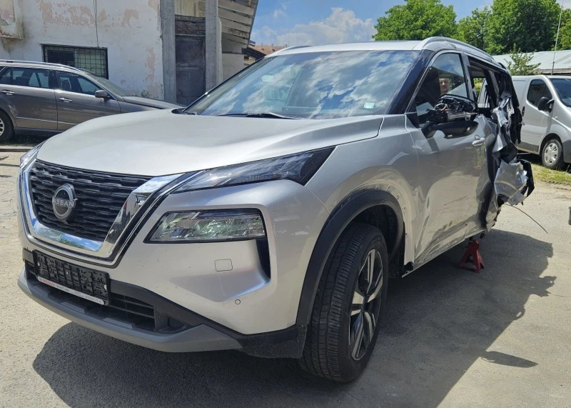 Nissan X-trail 1.5, снимка 5 - Автомобили и джипове - 45994769