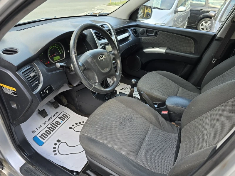 Kia Sportage 2.0 GPL, снимка 8 - Автомобили и джипове - 52482537