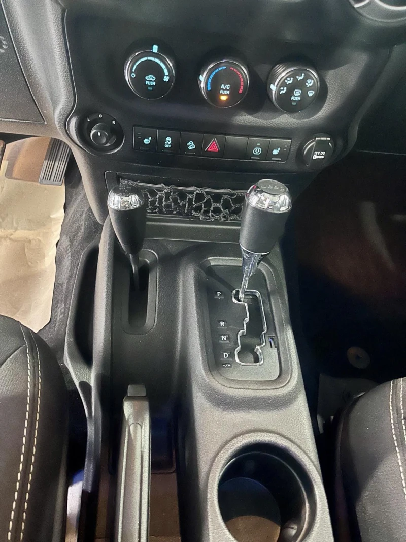 Jeep Wrangler Sahara Unlimited OFF Road, снимка 14 - Автомобили и джипове - 51031574