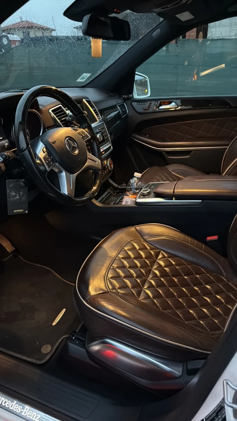 Mercedes-Benz GL 550 Нов двигател / FULL ЕКСТРИ / 100% ОБСЛУЖЕН / , снимка 7 - Автомобили и джипове - 52643955