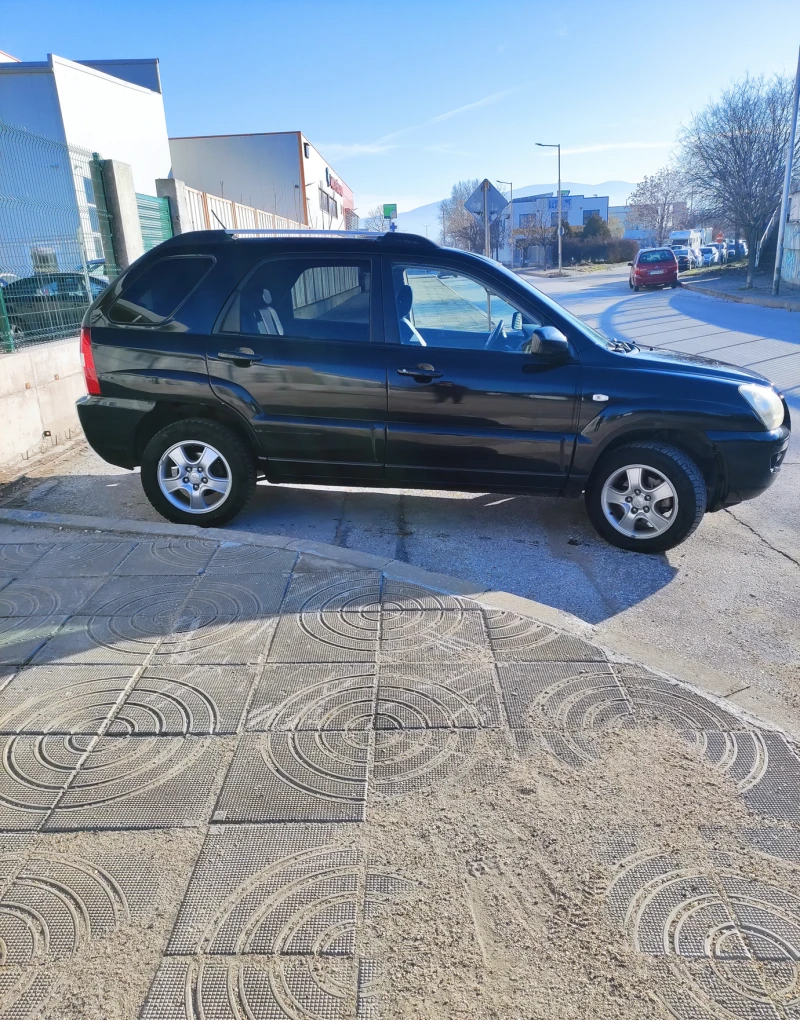 Kia Sportage, снимка 9 - Автомобили и джипове - 52979093