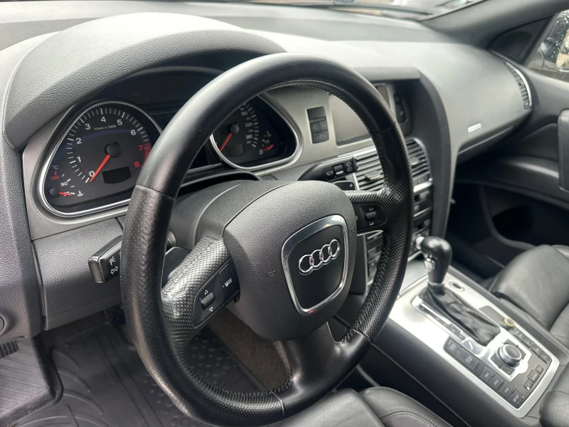 Audi Q7 4.2* S-Line* UNIKAT* REALNI KM* NOVI VERIGI* , снимка 9 - Автомобили и джипове - 53252815