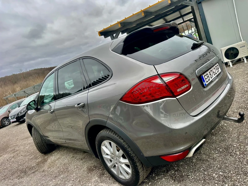 Porsche Cayenne 3.0D* 8SPEED* UNIKAT* REALNI KM* , снимка 6 - Автомобили и джипове - 53252815