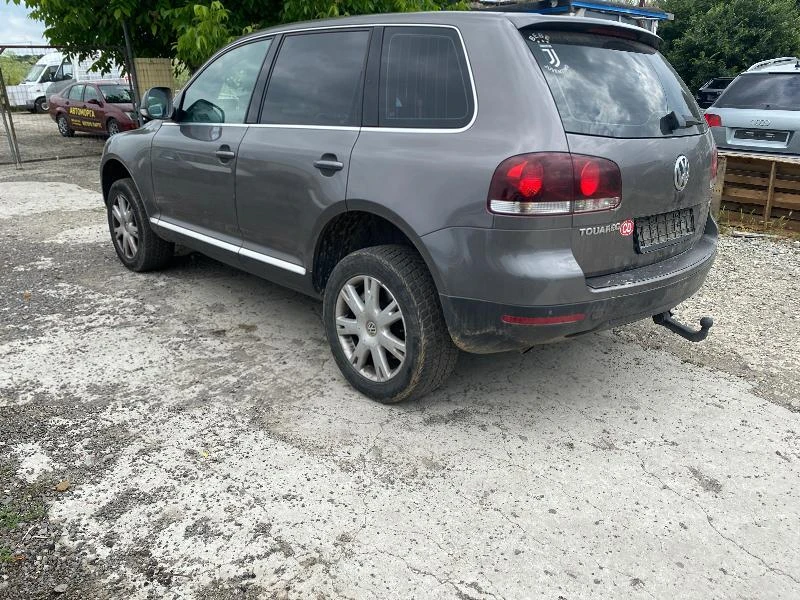 VW Touareg, снимка 5 - Автомобили и джипове - 38006555