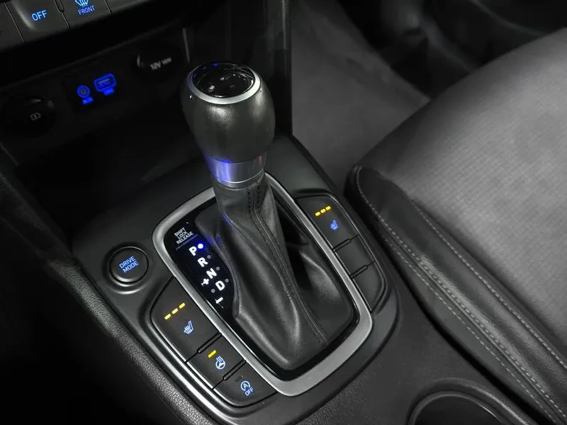 Hyundai Kona 1.6, снимка 9 - Автомобили и джипове - 54639993
