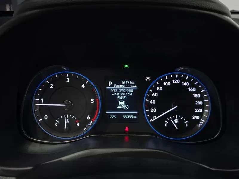 Hyundai Kona 1.6, снимка 8 - Автомобили и джипове - 54639993