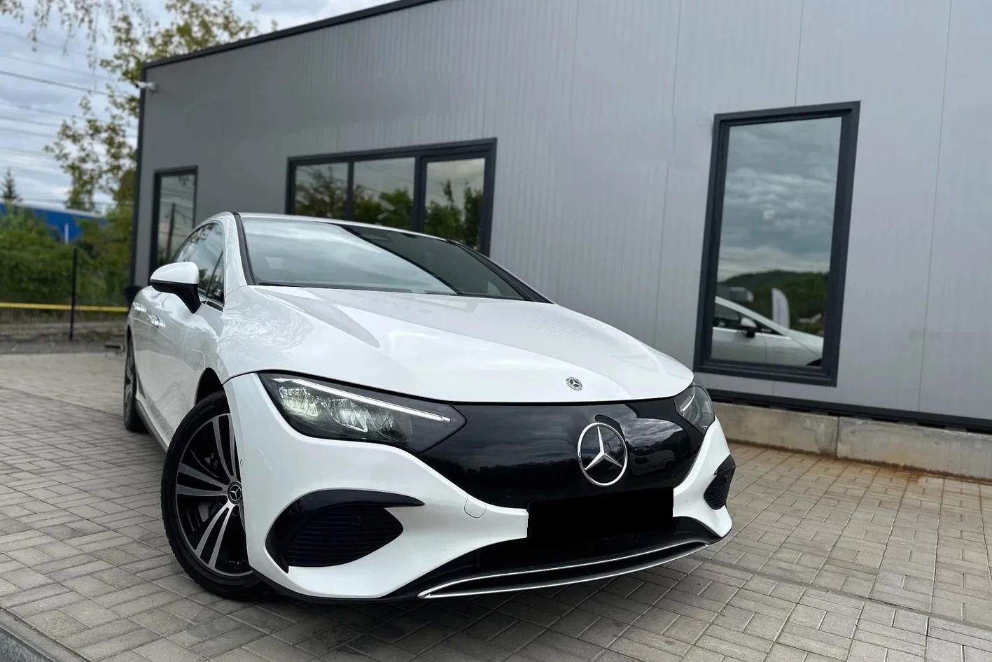 Mercedes-Benz EQE 350+ , снимка 1