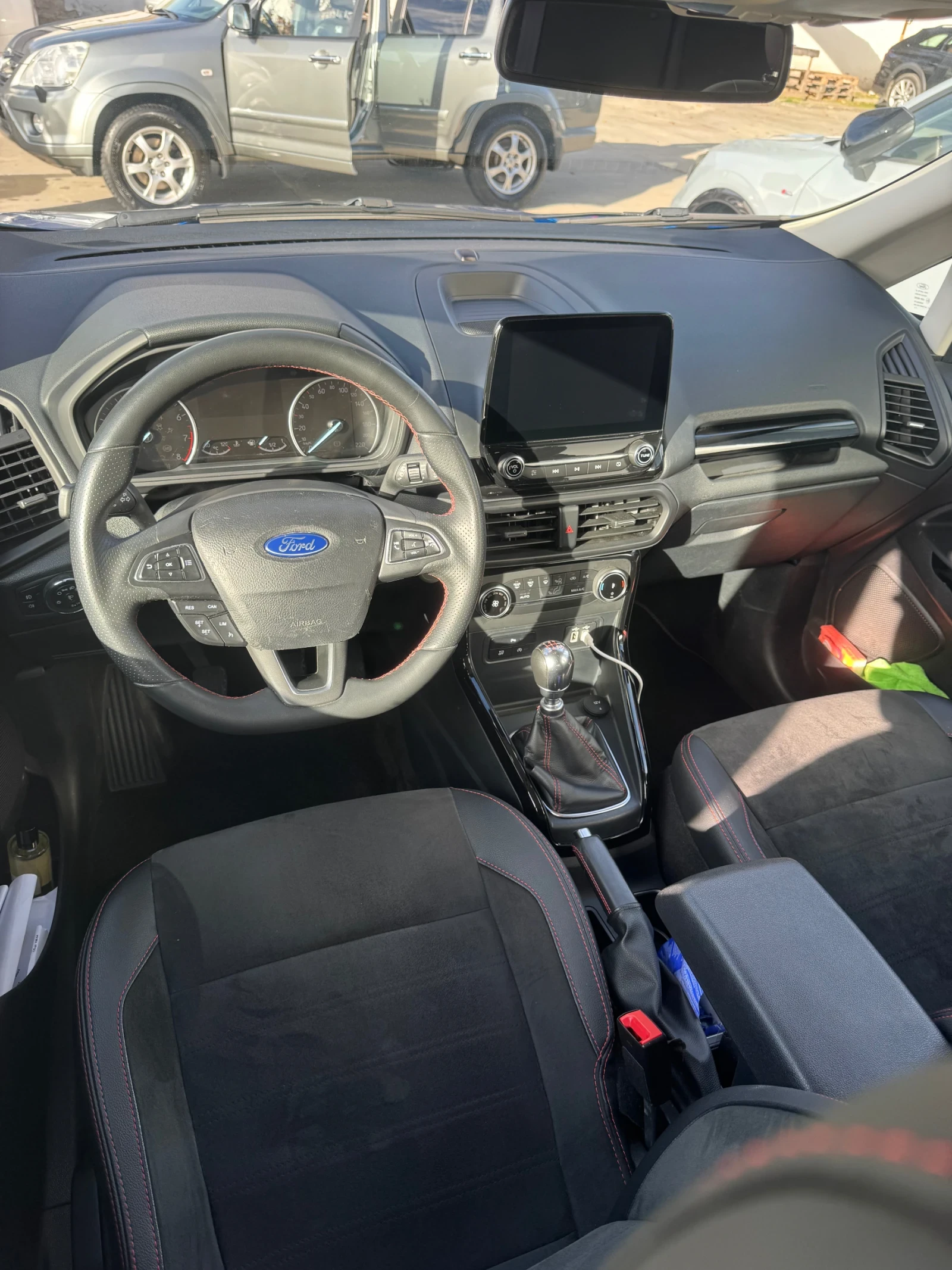 Ford EcoSport ST line - изображение 4