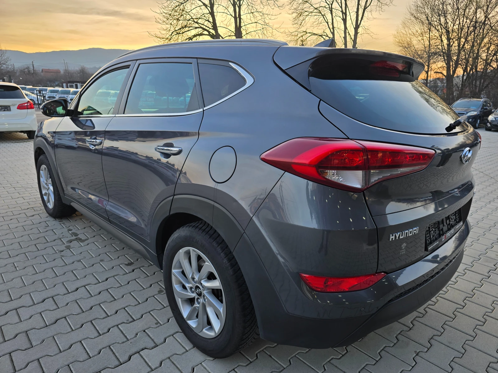 Hyundai Tucson 1.7D, Камера, Подгрев, Лед, Нави, Евро 6! - изображение 5