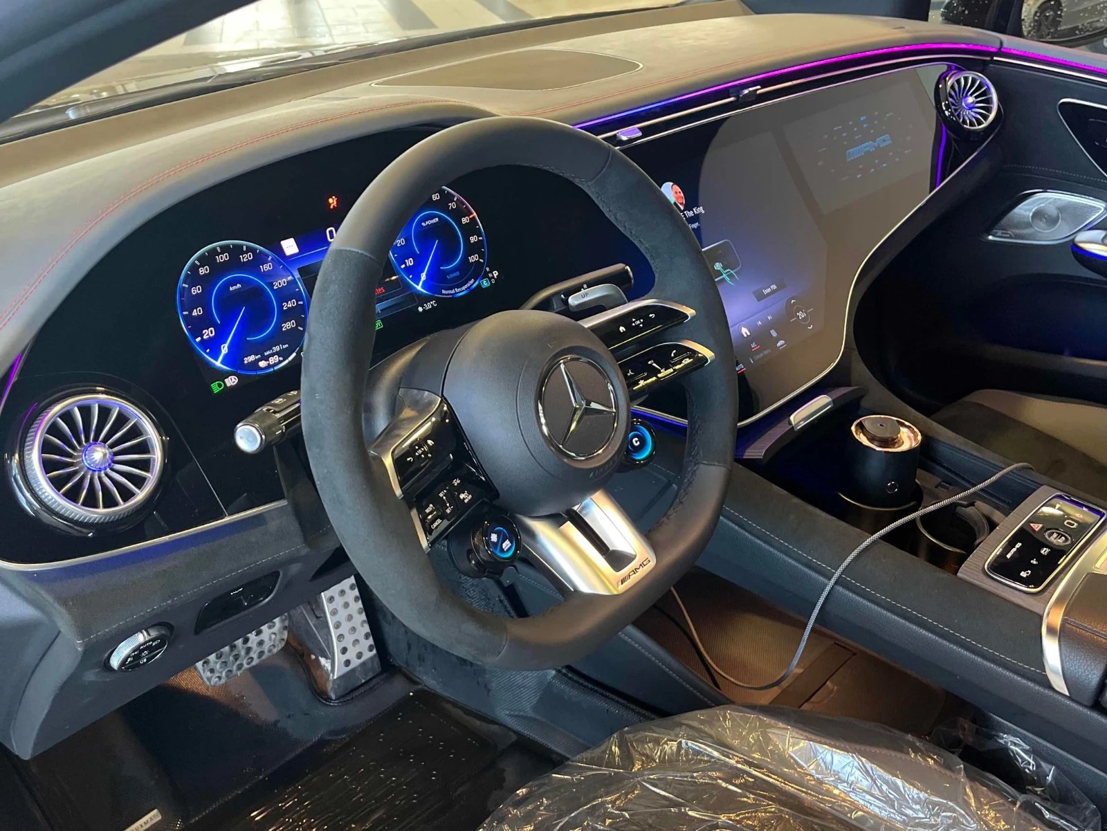 Mercedes-Benz EQE AMG  С РЕГИСТРАЦИЯ & АВТО КРЕДИТ  - изображение 6