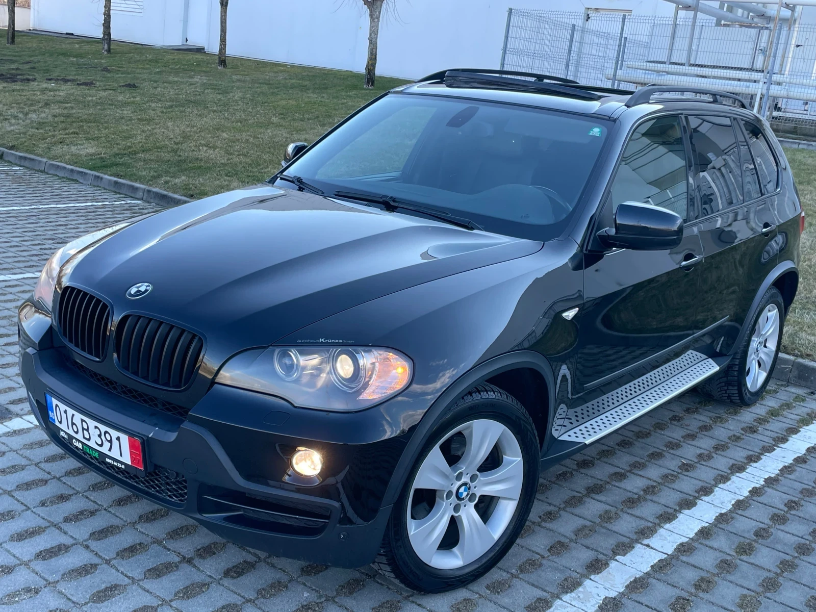 BMW X5 235/М57/ПАНО/СТЕПЕНКИ/ЧЕРЕН ТАВАН/МЕМОРИ/НОВИГУМИ