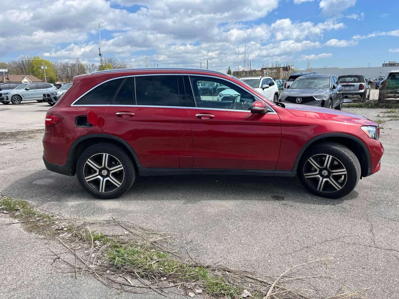 Mercedes-Benz GLC 300 | ПОДГРЕВ | CARFAX | 360 | , снимка 3 - Автомобили и джипове - 54479692