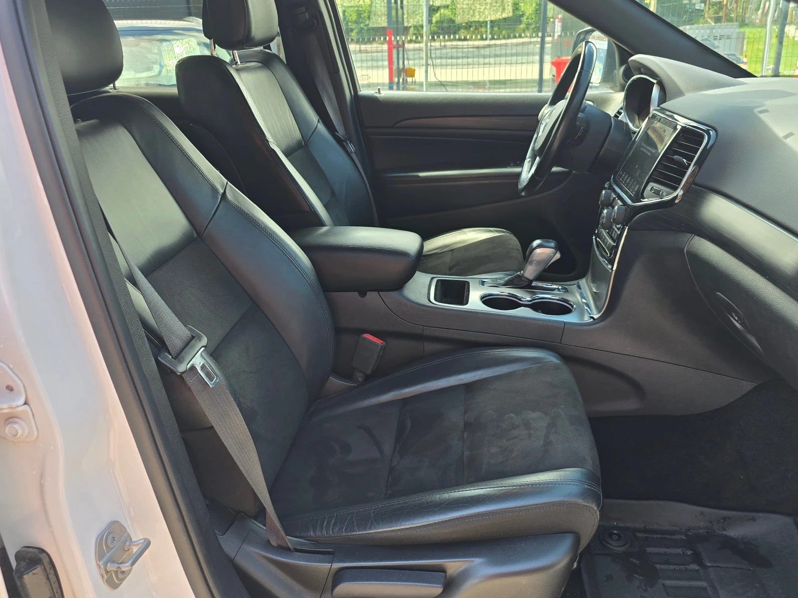 Jeep Grand cherokee Limited/3.6i/Газ/4x4/Лизинг, снимка 14 - Автомобили и джипове - 54941614
