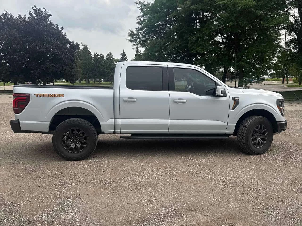Ford F150 * Tremor * CARFAX * ОПЦИЯ ЗА ФИНАНСИРАНЕ, снимка 3 - Автомобили и джипове - 55647565