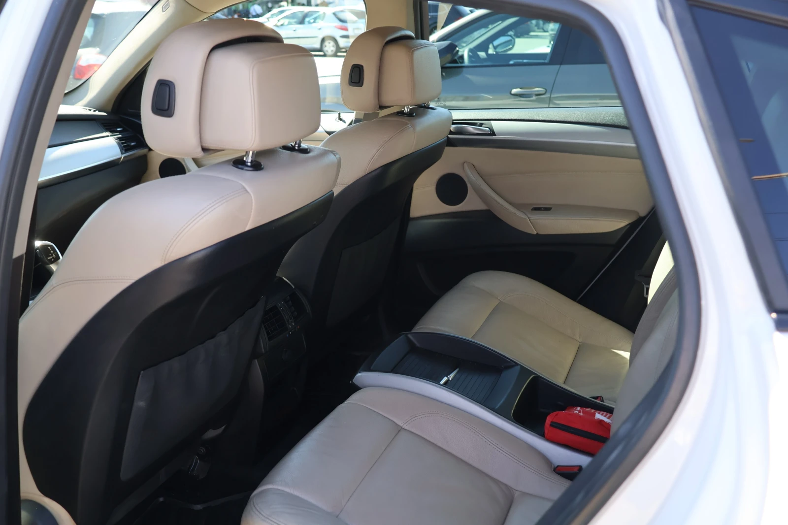 BMW X6, снимка 10 - Автомобили и джипове - 55681900