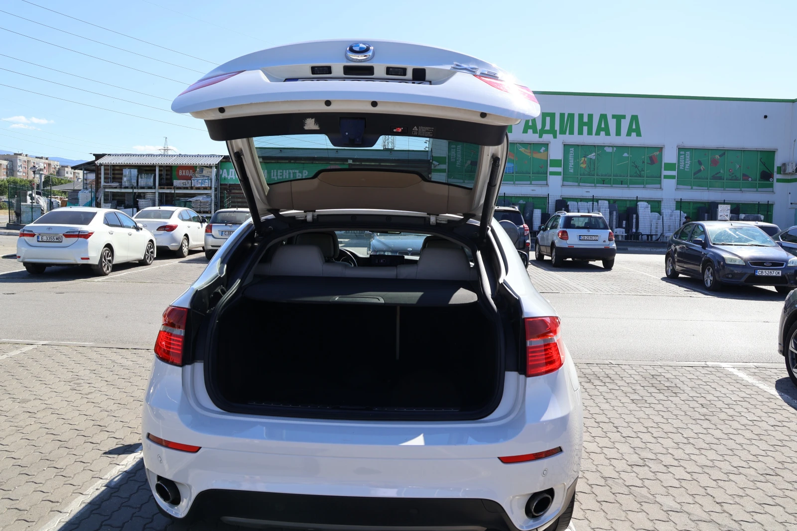 BMW X6, снимка 17 - Автомобили и джипове - 55681900