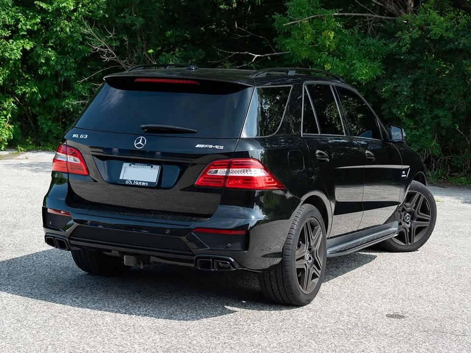 Mercedes-Benz ML 63 AMG * 4MATIC* АВТОКРЕДИТ БЕЗ ПЪРВОНАЧАЛНА ВНОСКА* , снимка 3 - Автомобили и джипове - 55789844