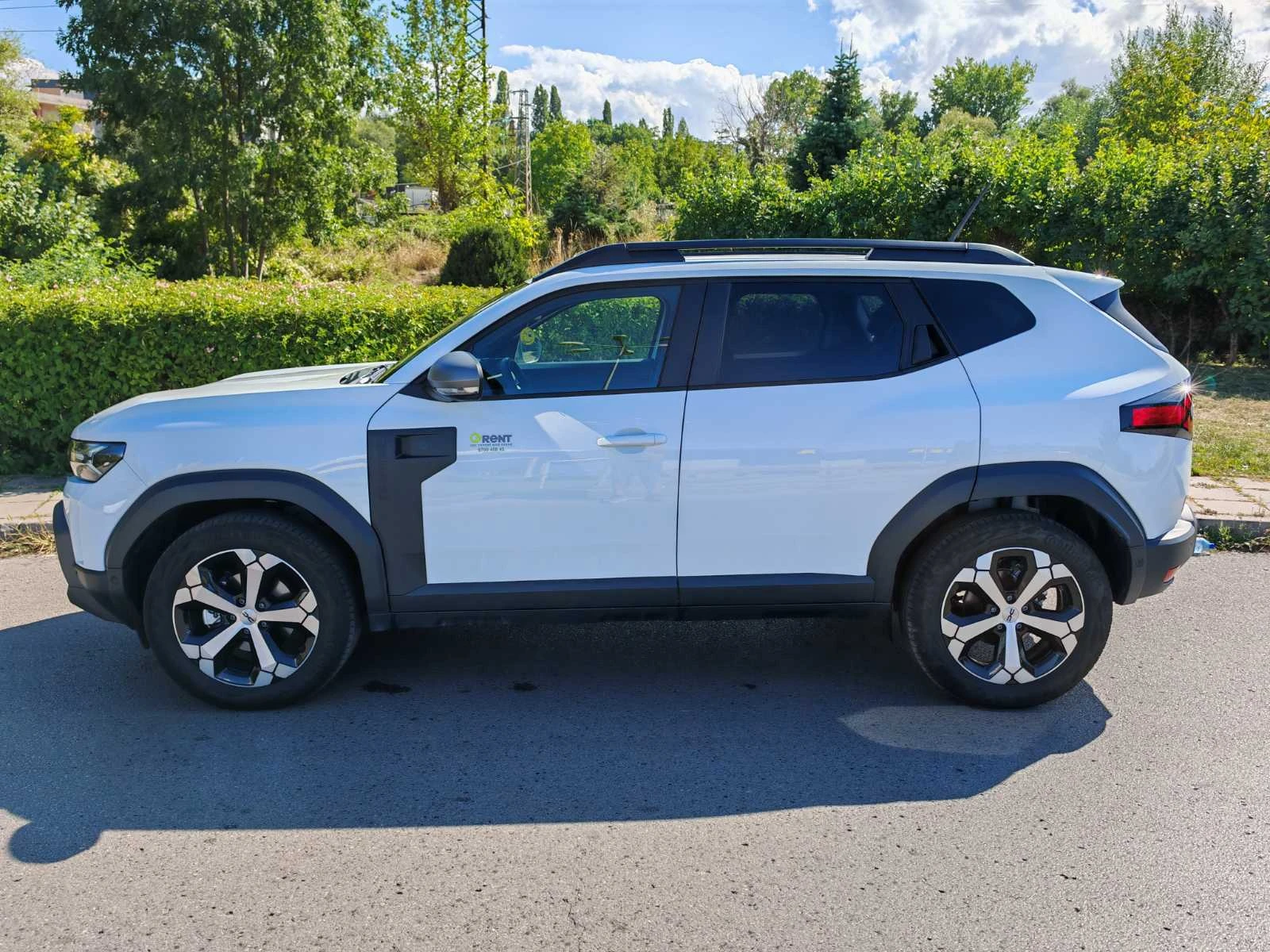 Dacia Duster 1790Евро за получаване, 1.6SCe Hybrid Jurney, снимка 9 - Автомобили и джипове - 56251296