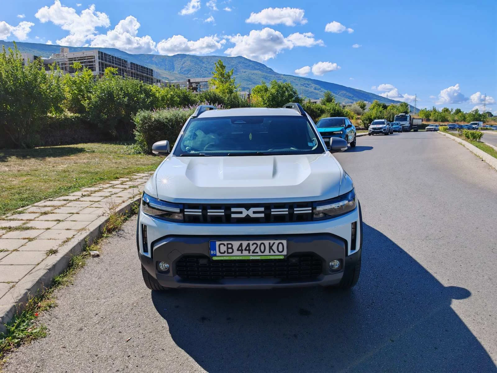Dacia Duster 1790Евро за получаване, 1.6SCe Hybrid Jurney, снимка 2 - Автомобили и джипове - 56251296