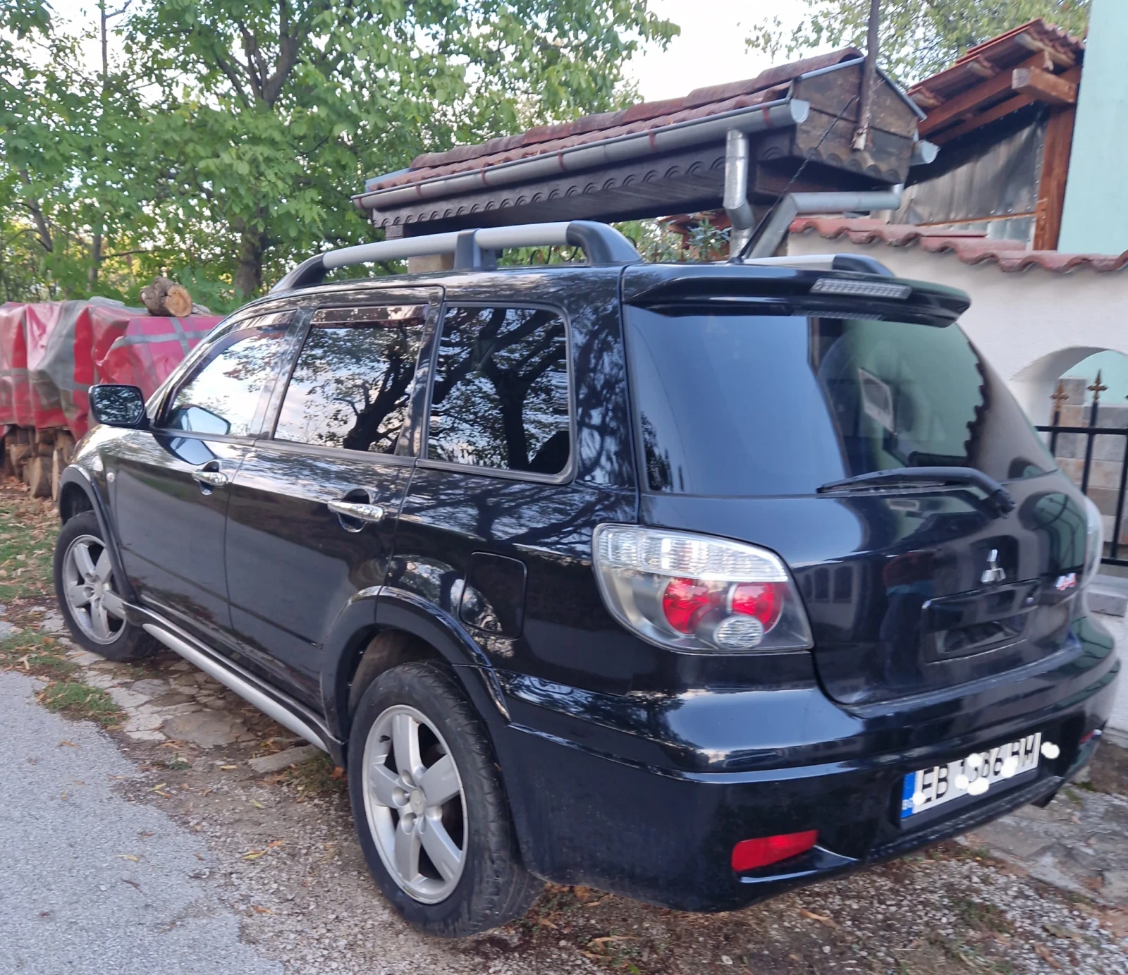 Mitsubishi Outlander, снимка 4 - Автомобили и джипове - 56252147