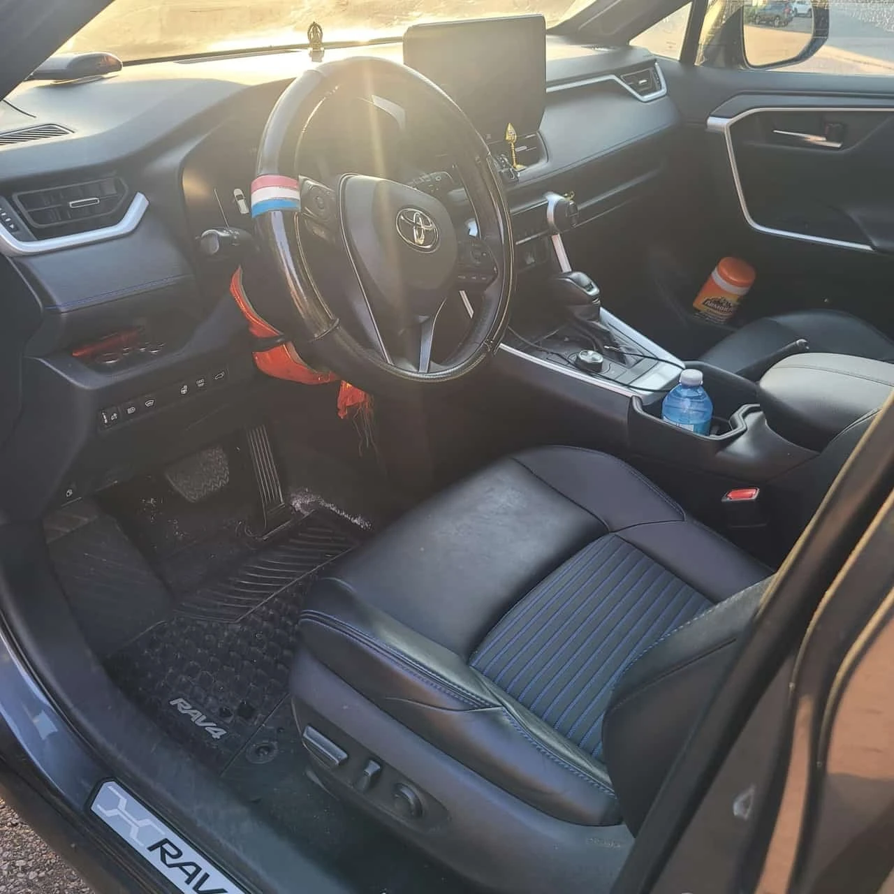 Toyota Rav4 * Hybrid XSE * ���������� ��� ������������ ������* | Mobile.bg � ����������� 5