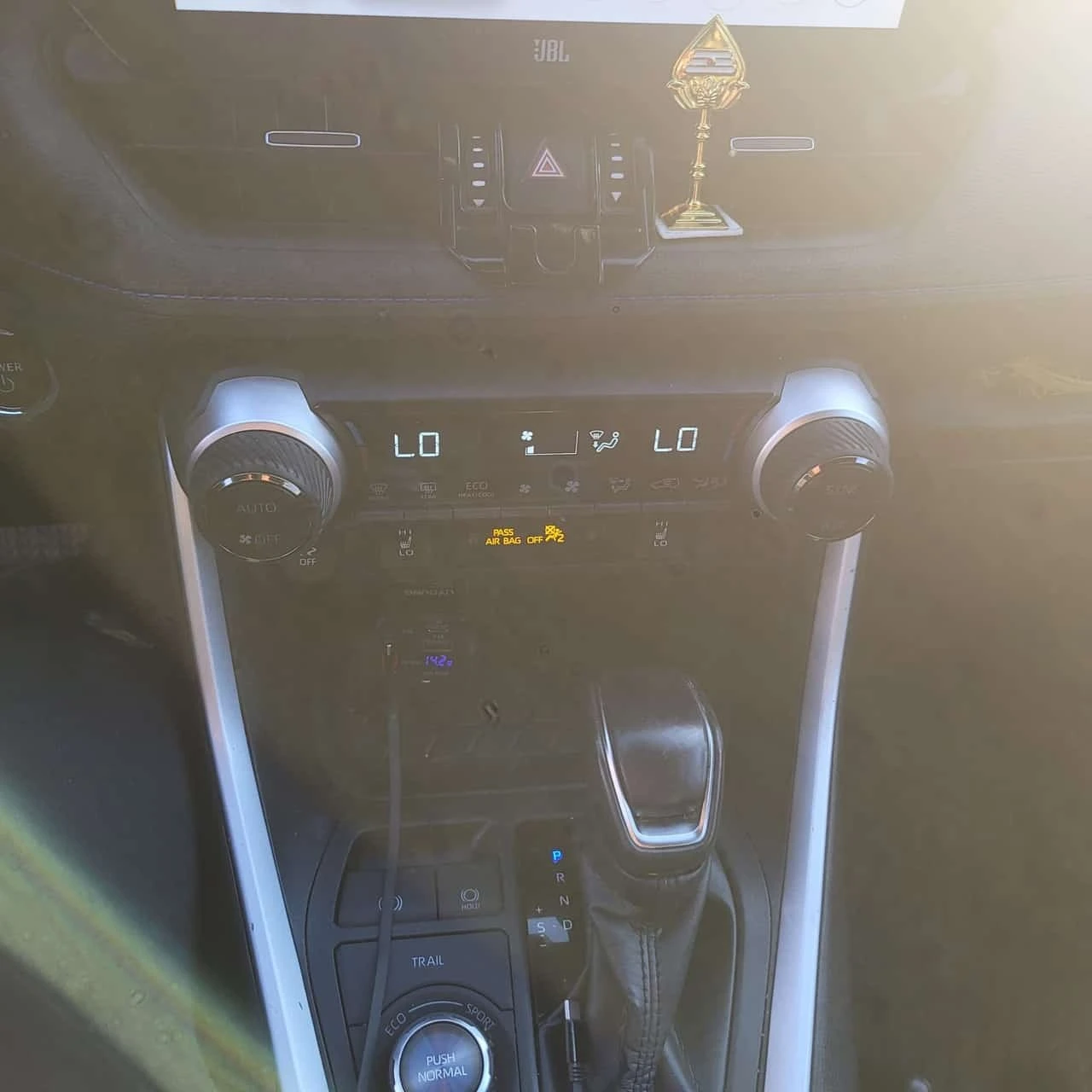 Toyota Rav4 * Hybrid XSE * ���������� ��� ������������ ������* | Mobile.bg � ����������� 9