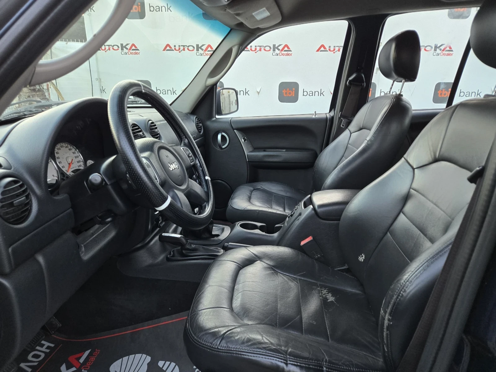 Jeep Cherokee 2.5CRD-143кс= КЛИМАТИК= АВТОПИЛОТ, снимка 7 - Автомобили и джипове - 56646692