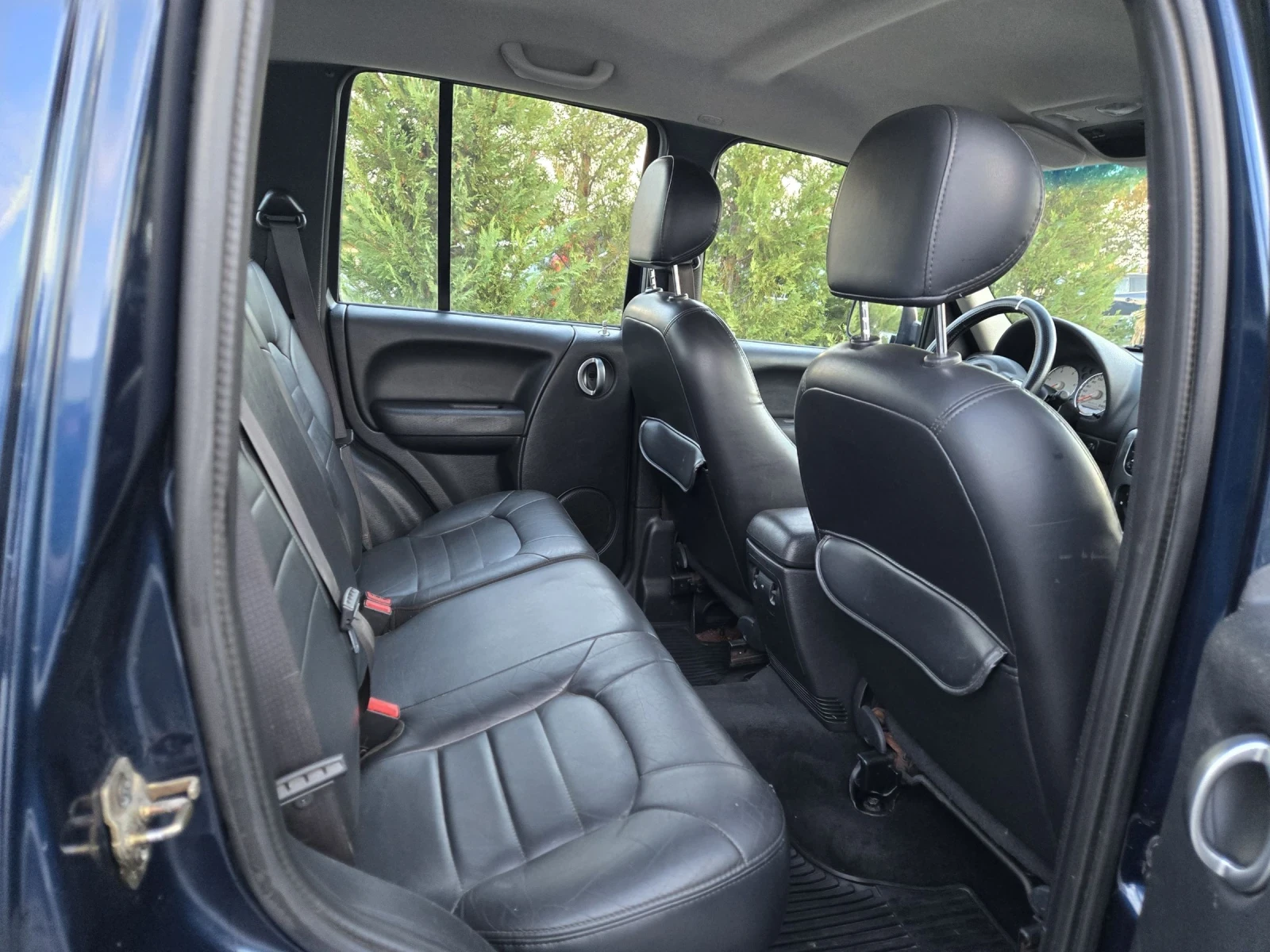 Jeep Cherokee 2.5CRD-143кс= КЛИМАТИК= АВТОПИЛОТ, снимка 14 - Автомобили и джипове - 56646692