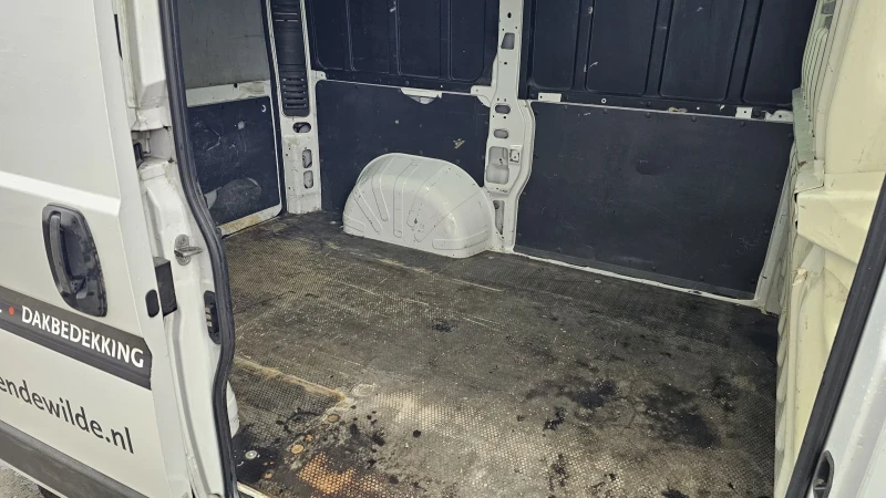 Fiat Ducato 2.3 MultiJet - L1-H1, клима, темпомат, снимка 16 - Бусове и автобуси - 53208096