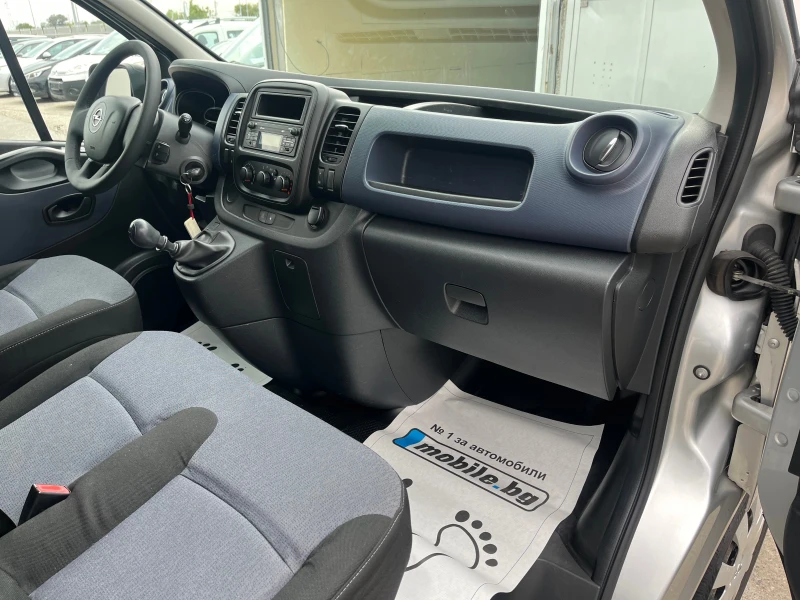 Opel Vivaro 1.6 Diesel 120k.c, снимка 10 - Бусове и автобуси - 53271665