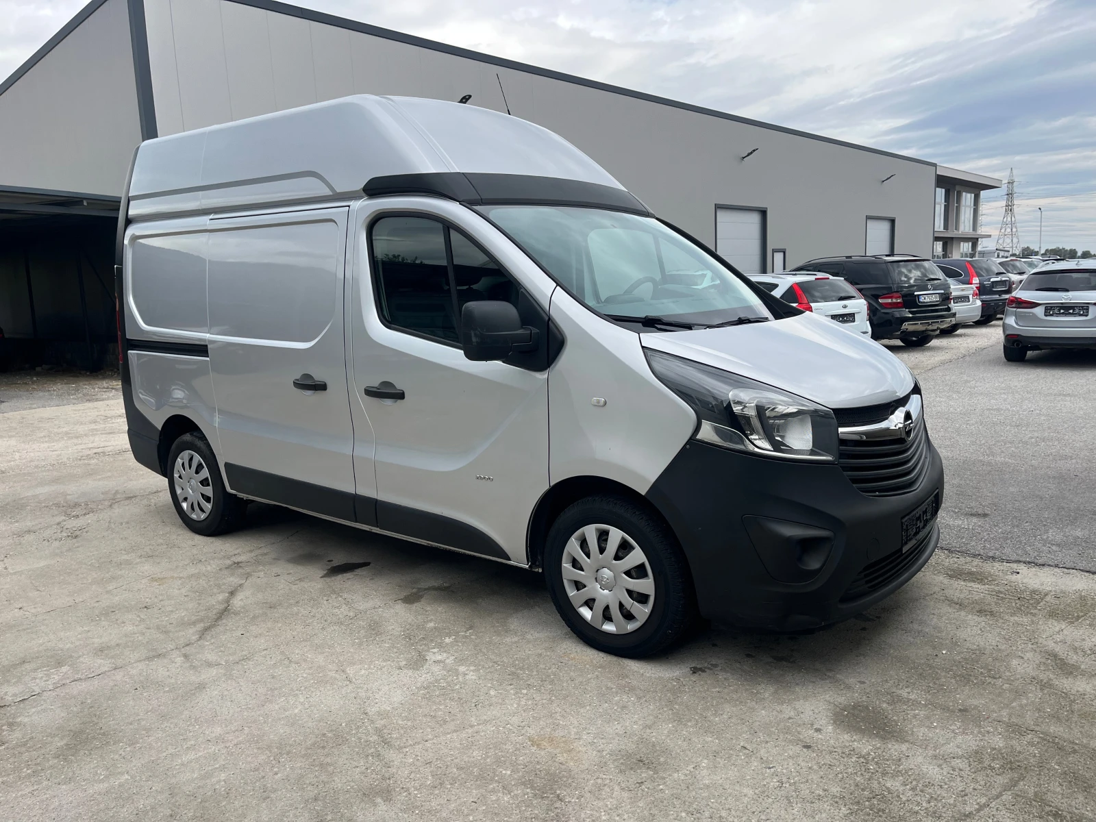 Opel Vivaro 1.6 Diesel 120k.c | Mobile.bg � ����������� 1