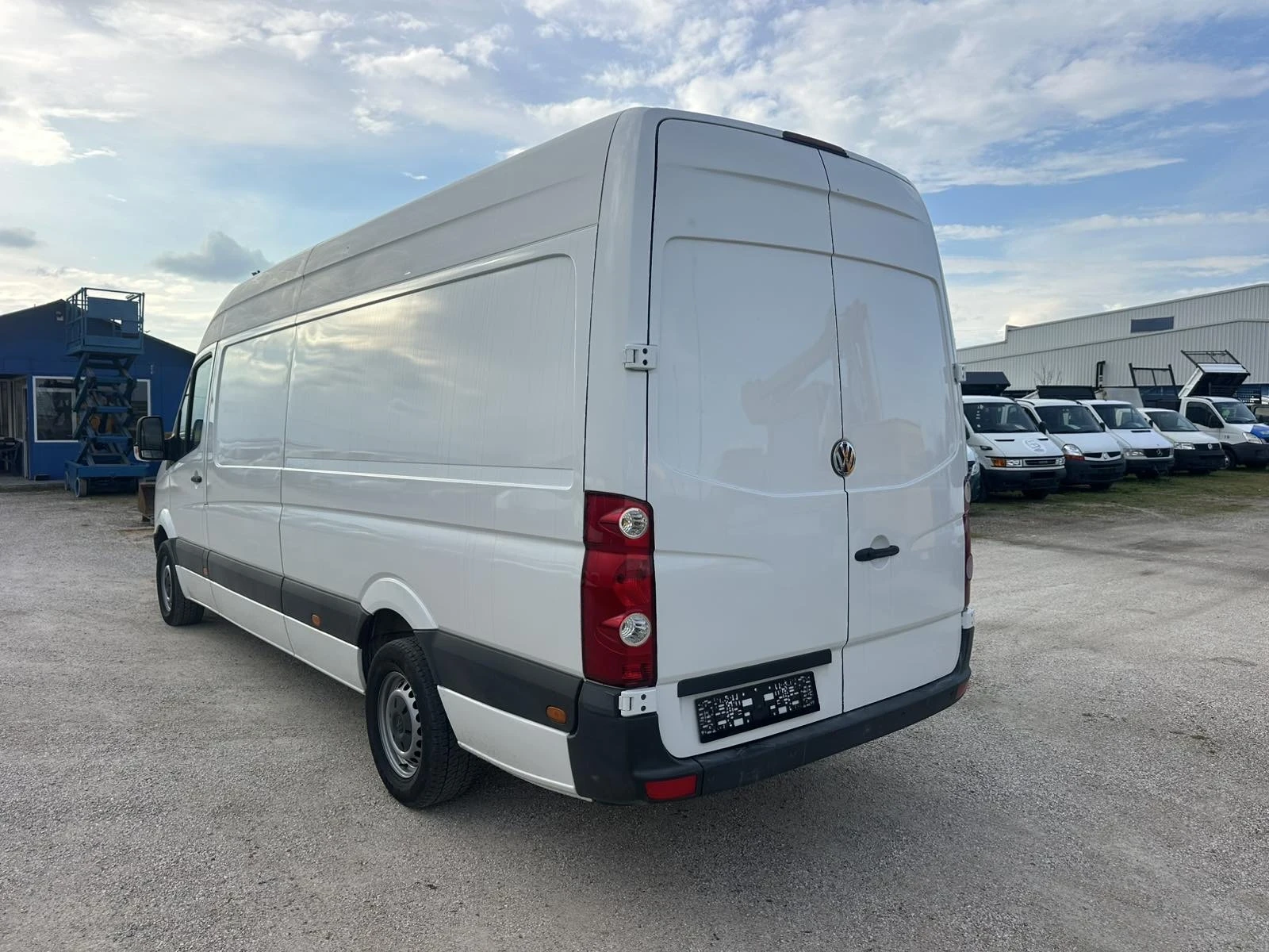 VW Crafter, снимка 5 - Бусове и автобуси - 54048212