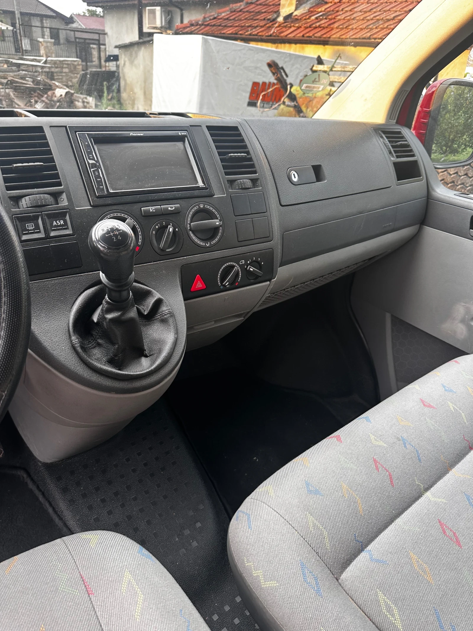 VW T5 Transporter, снимка 6 - Бусове и автобуси - 55901537
