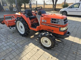      Kubota GT 3