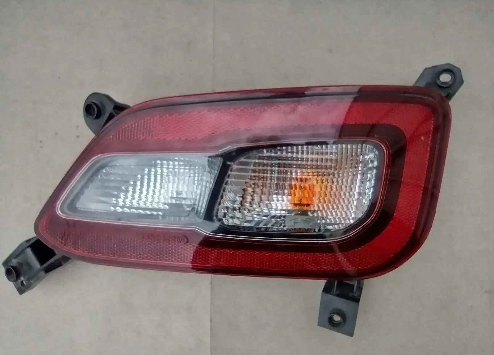92406-K4000 Задна дясна светлина в броня за Hyundai Kona Electric 2020   92406K4000