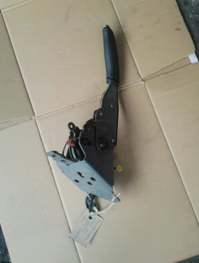 ръчна спирачка Пежо 407 седан 2.2хди (10)