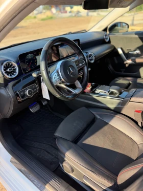 Mercedes-Benz A 180 AMG Line Силвър Стар, снимка 6