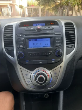 Hyundai Ix20 1.4i 90k.c , снимка 11