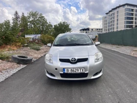 Toyota Auris * LPG* , снимка 1