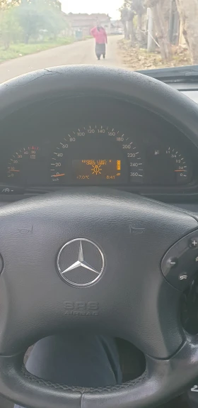 Mercedes-Benz C 270 - [8] 