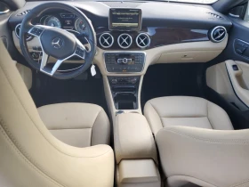 Mercedes-Benz CLA 250 AMG* Harman/Kardon* Keyless* Подгрев* , снимка 8