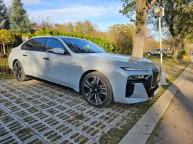 Обява за продажба на BMW 740 Уникат/Поръчков/Гаранция ~ 179 000 лв. - изображение 4