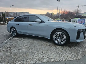 Обява за продажба на BMW 740 Уникат/Поръчков/Гаранция ~ 179 000 лв. - изображение 2