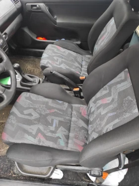 VW Golf 1.6 - 750 € / 1466.87 лв. - 16289512 5