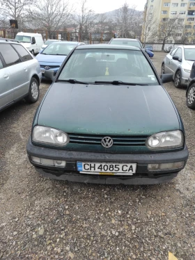 VW Golf 1.6