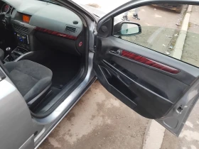 Opel Astra - 2500 € / 4889.57 лв. - 27457253 5