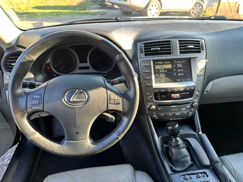 Lexus IS 220d, снимка 6 - Автомобили и джипове - 47667025