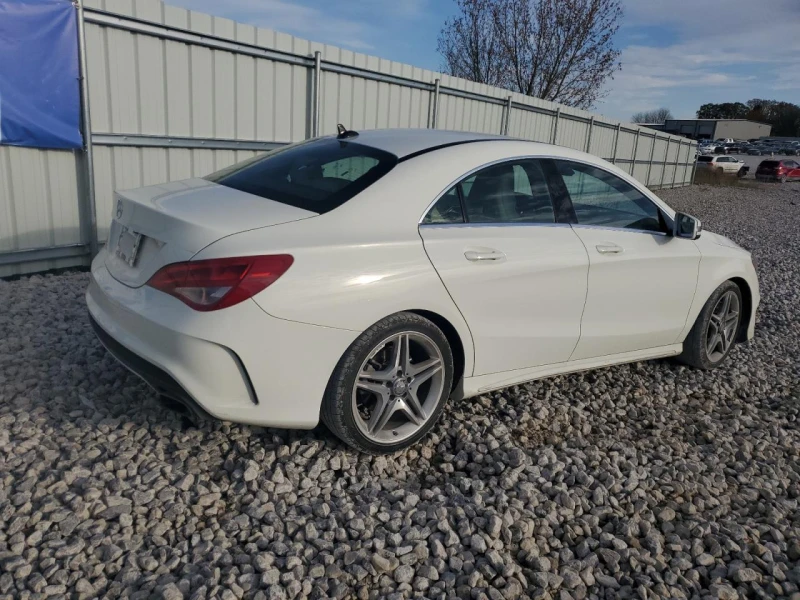 Mercedes-Benz CLA 250 AMG* Harman/Kardon* Keyless* Подгрев* , снимка 3 - Автомобили и джипове - 48389080