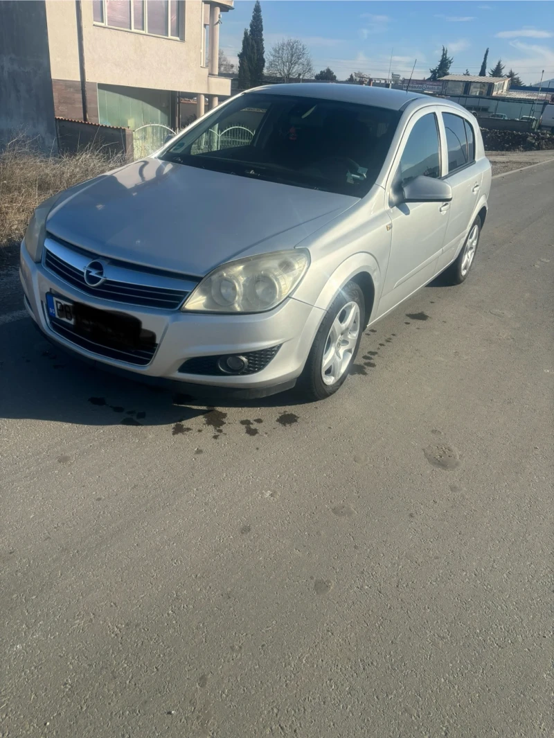 Opel Astra, снимка 1 - Автомобили и джипове - 48801622